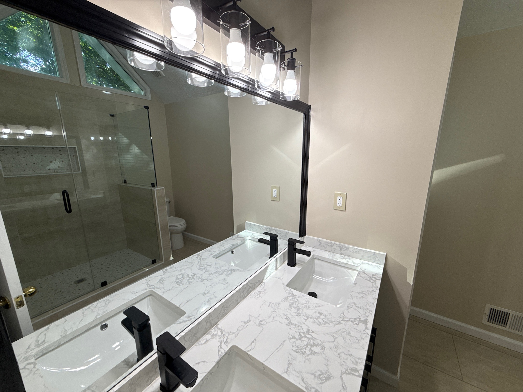 Primary bath with double vanity